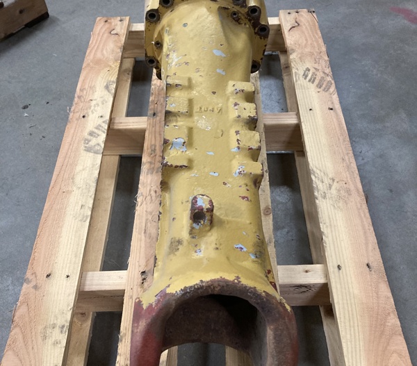 Used HOUSING A - AXLE 8I4300 3