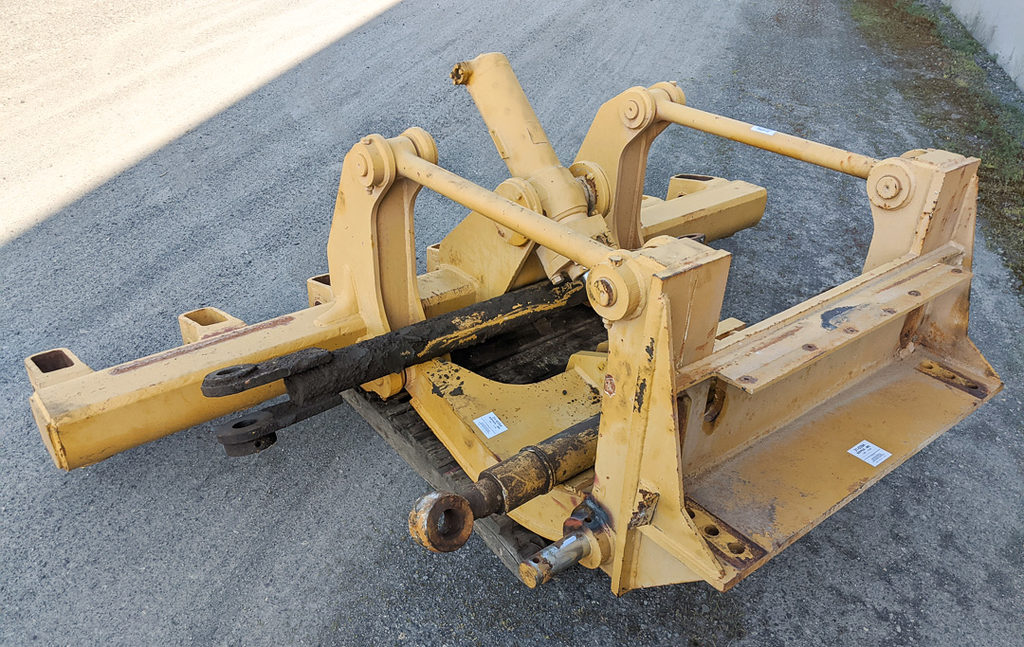 CAT 8J5333 part 4