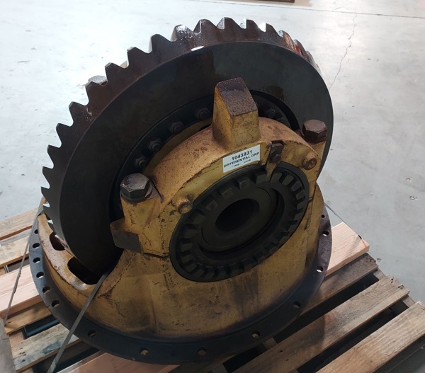 Used DIFFERENTIAL GRP 8X7240 2