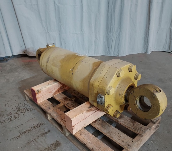 CAT 9J1744 part 2