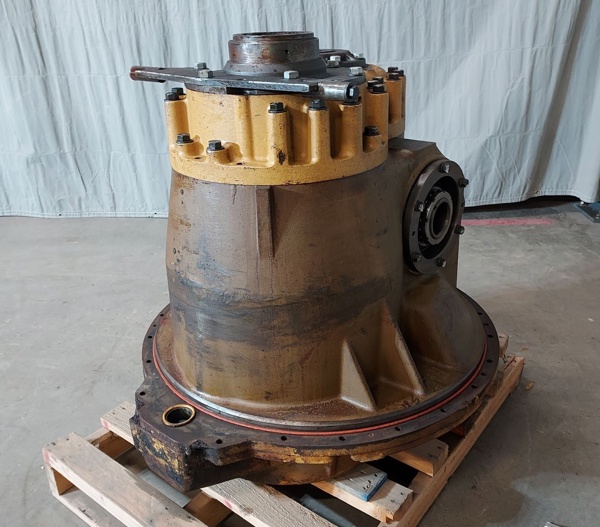 Used TRANSMISSION ARR 9P6237 2