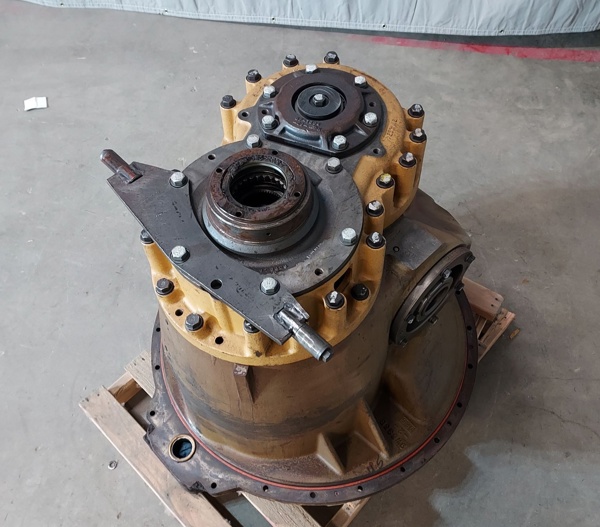 Used TRANSMISSION ARR 9P6237 4