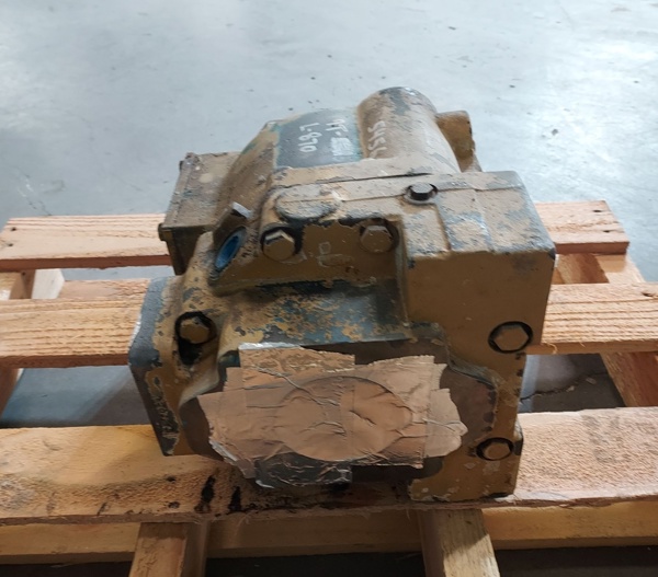 Used PUMP GRP - PISTON 9T5456 3