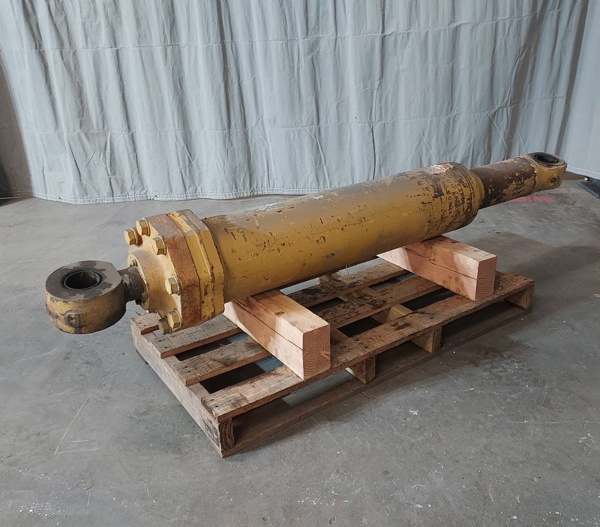 Good Used CYLINDER GRP - RIPPER 9T5888