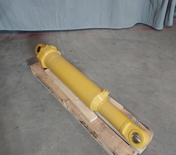 Rebuilt CYLINDER GRP - RIPPER 9T5888 2