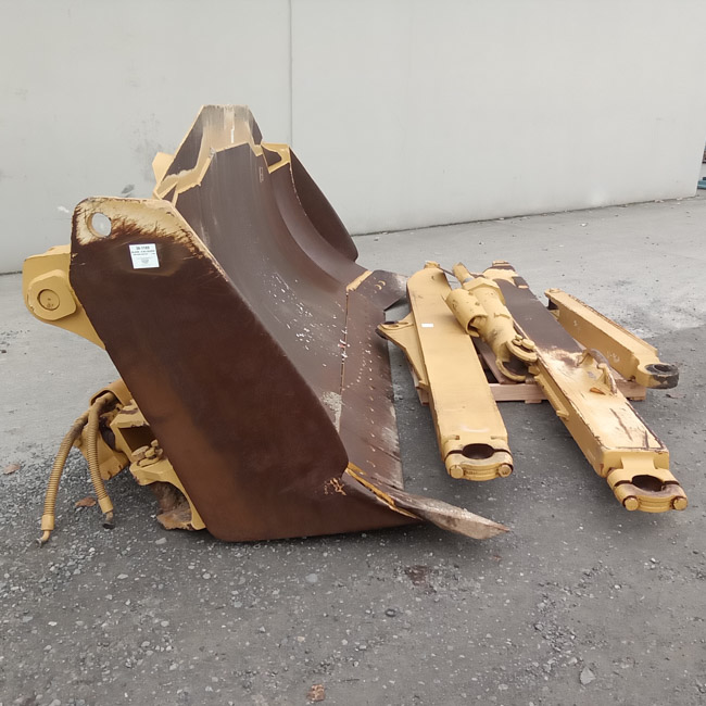 Used BLADE A 9U8088 3