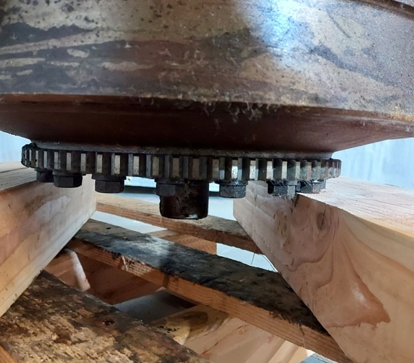 Used CONVERTER GRP 9W1562 4