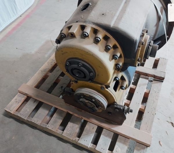 Used TRANSMISSION ARR 9W1720 4