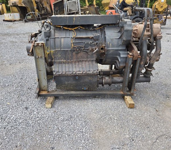Used TRANSMISSION KM-5611571001 3
