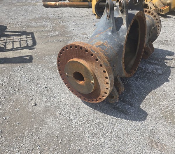 Used AXLE HOUSING KM-5612273114 4
