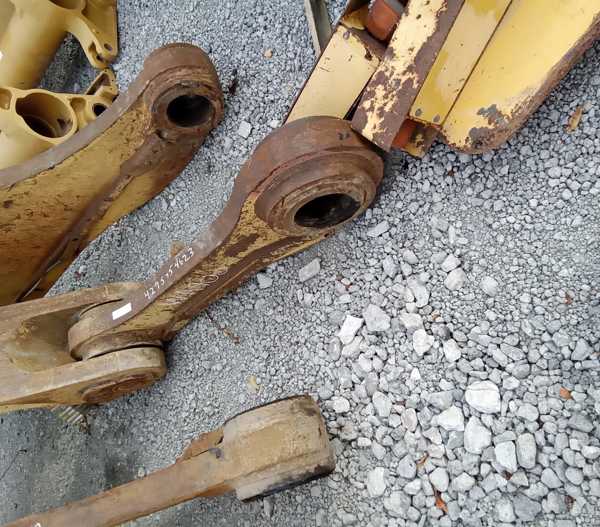 KOMATSU 427S954623 part 1