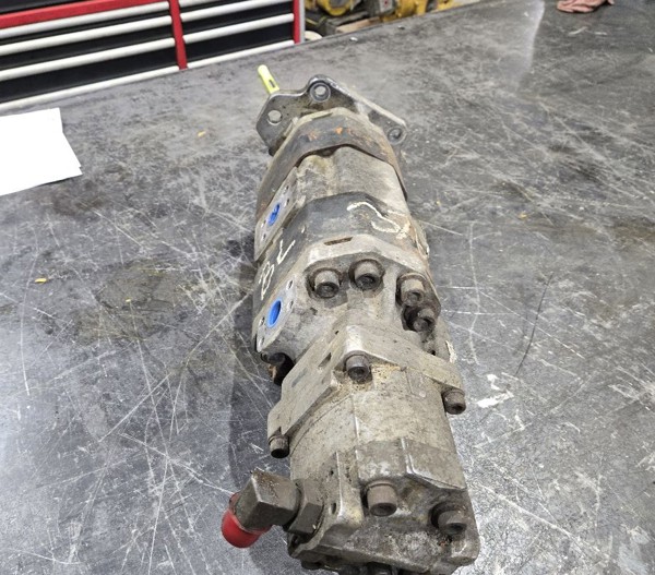 KOMATSU 7059507121 part 3