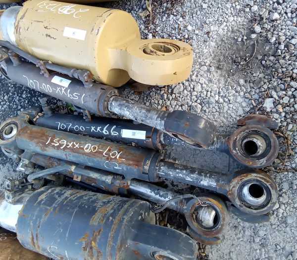 KOMATSU 70700XX661 part 4